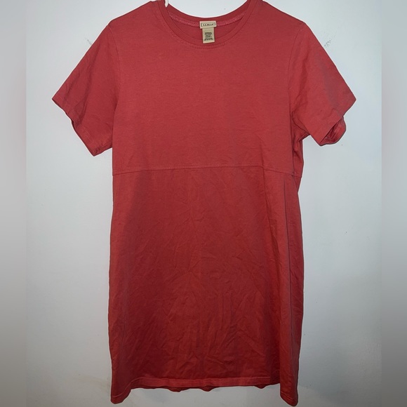 Bundle of Two L.L. Bean Dresses T-shirt style (Blue and Pink) - Picture 4 of 9